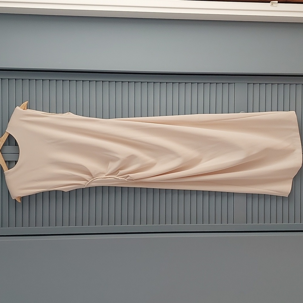 Zara Elegant Structured Dress In Cream - Picture 4 of 15